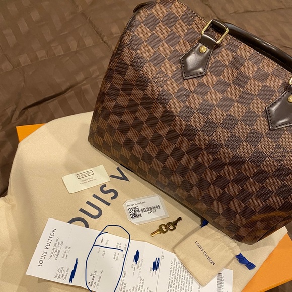 Louis Vuitton Handbags - Authentic Louis Vuitton Speedy 30